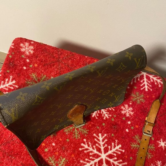 Louis Vuitton Cartouchiere GM - Picture 9 of 16